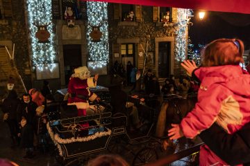 © Father Christmas arrives in Châtel ! - ©L.Meyer_Châtel