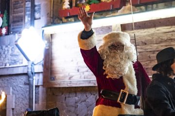 © Father Christmas arrives in Châtel ! - ©L.Meyer_Châtel