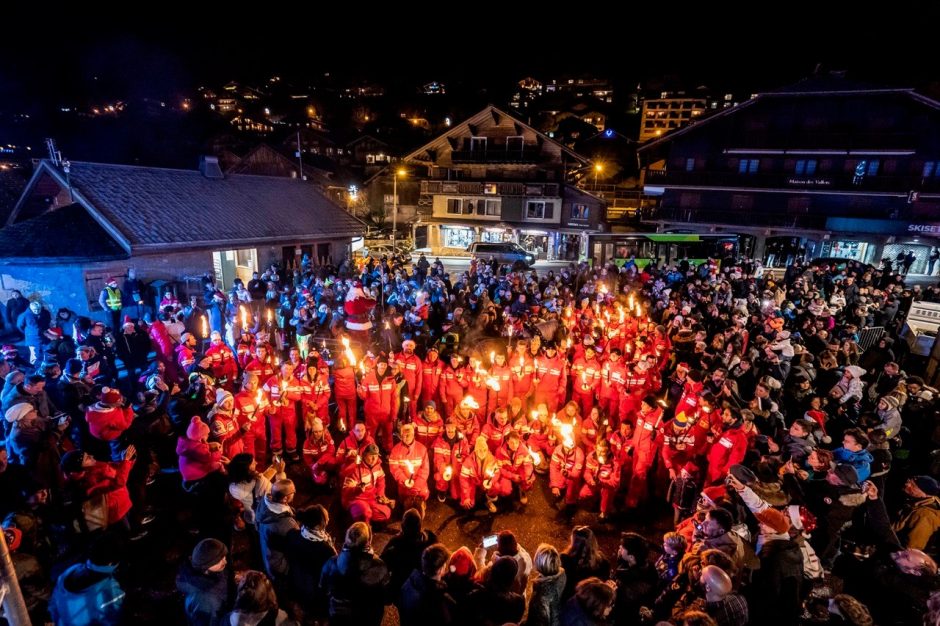 © Father Christmas arrives in Châtel ! - L. Meyer Châtel