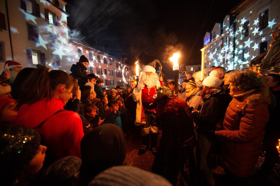 © Arrival of Santa Claus - Sébastien Doutard