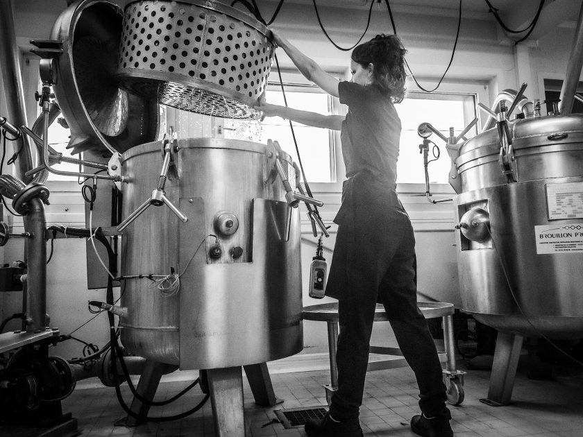 © Visit an Artisanal Cannery - Magalie Coquard